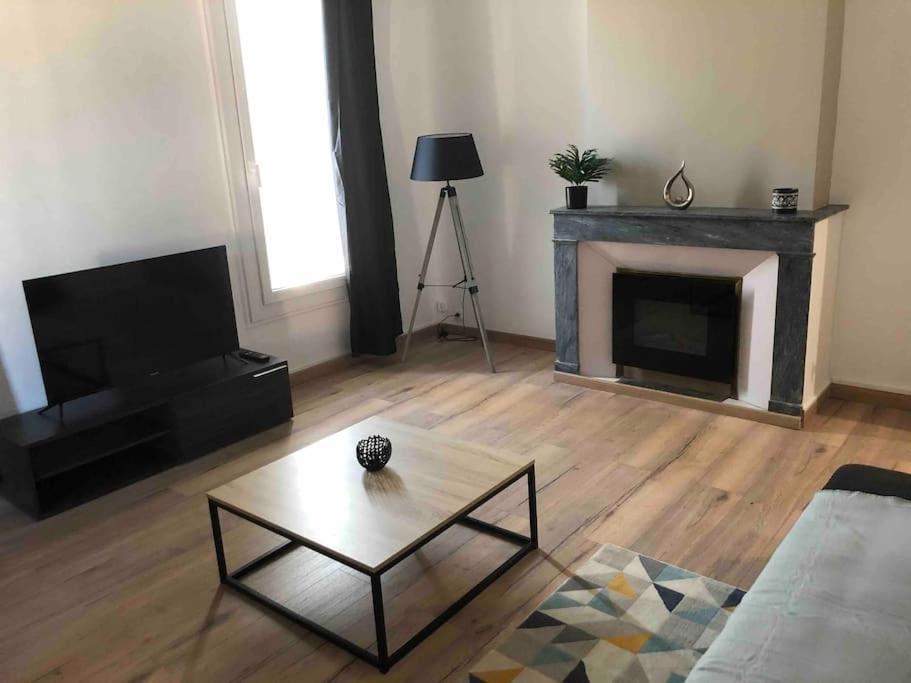 Appartement Spacieux Centre Ville Rivesaltes Eksteriør billede